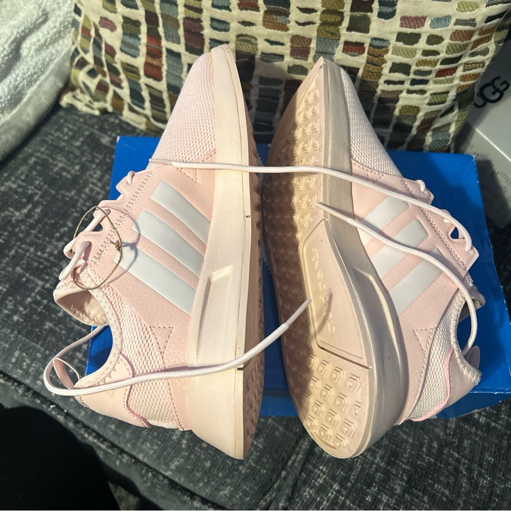 Adidas - Picture 3 of 8